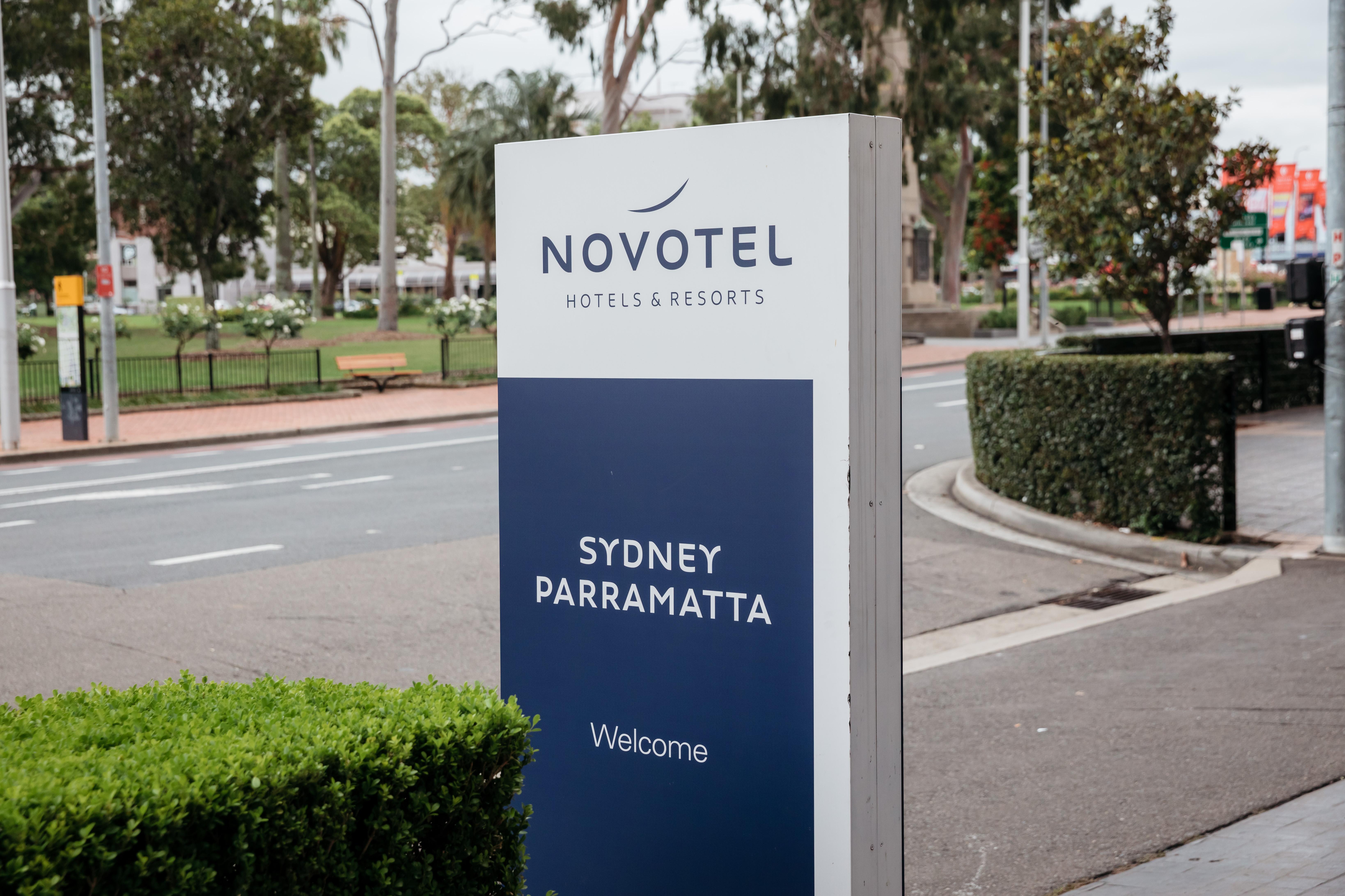 Novotel Sydney Parramatta Ngoại thất bức ảnh